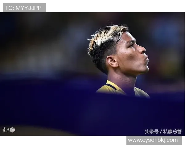 欧美足球明星前女友激情四溢揭秘她们的爱情故事与绯闻往事